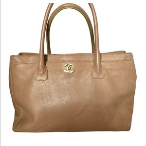 ❌SOLD❌Authentic CHANEL Executive Cert Tote